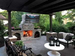 PRG Class Op FreeSt Flor Insd Day Bz 0002 Fireplace (1)
