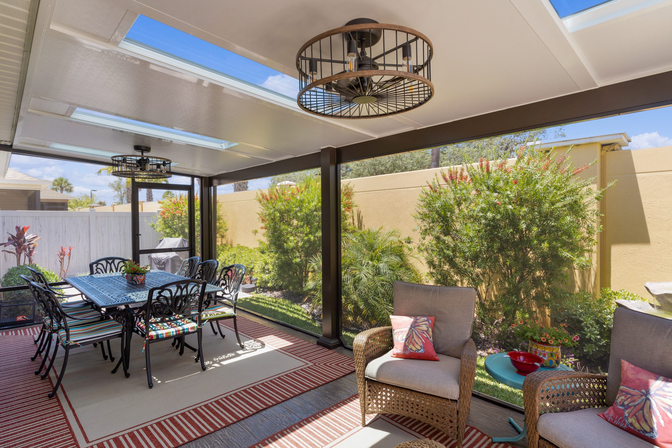 patio contractor in grayslake, patio building company in grayslake, sun room contractor in grayslake