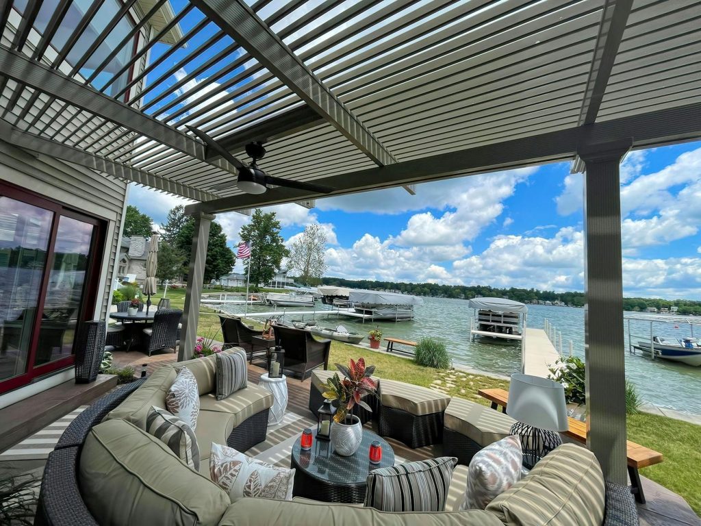 pergola classic operation freestanding flor w lake and boats o4800080e 9e0b 45df acfc e04ef3442c76