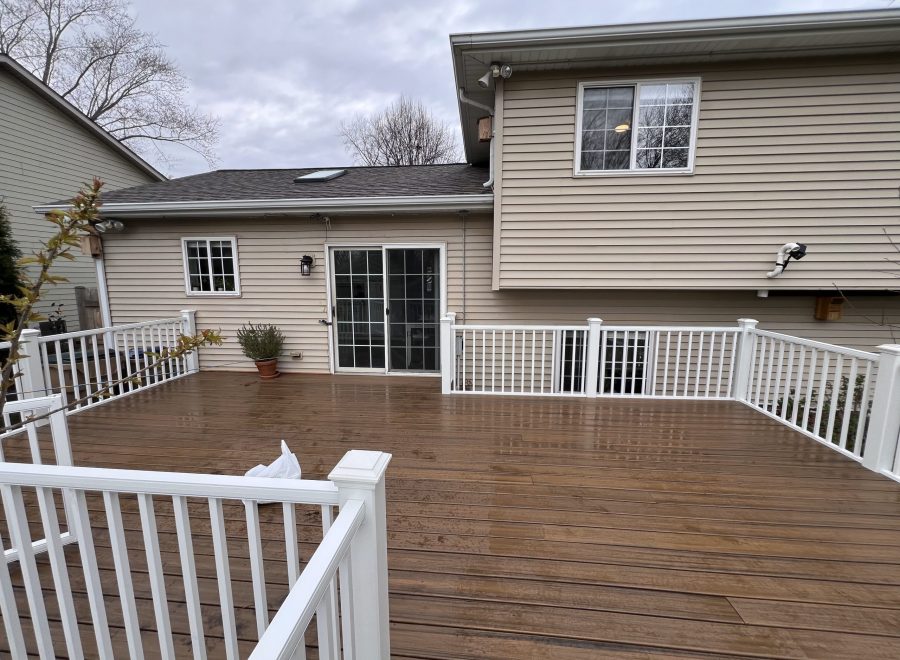 Deck large IMG 3999