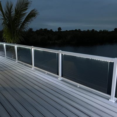 deck night white IMG 8554